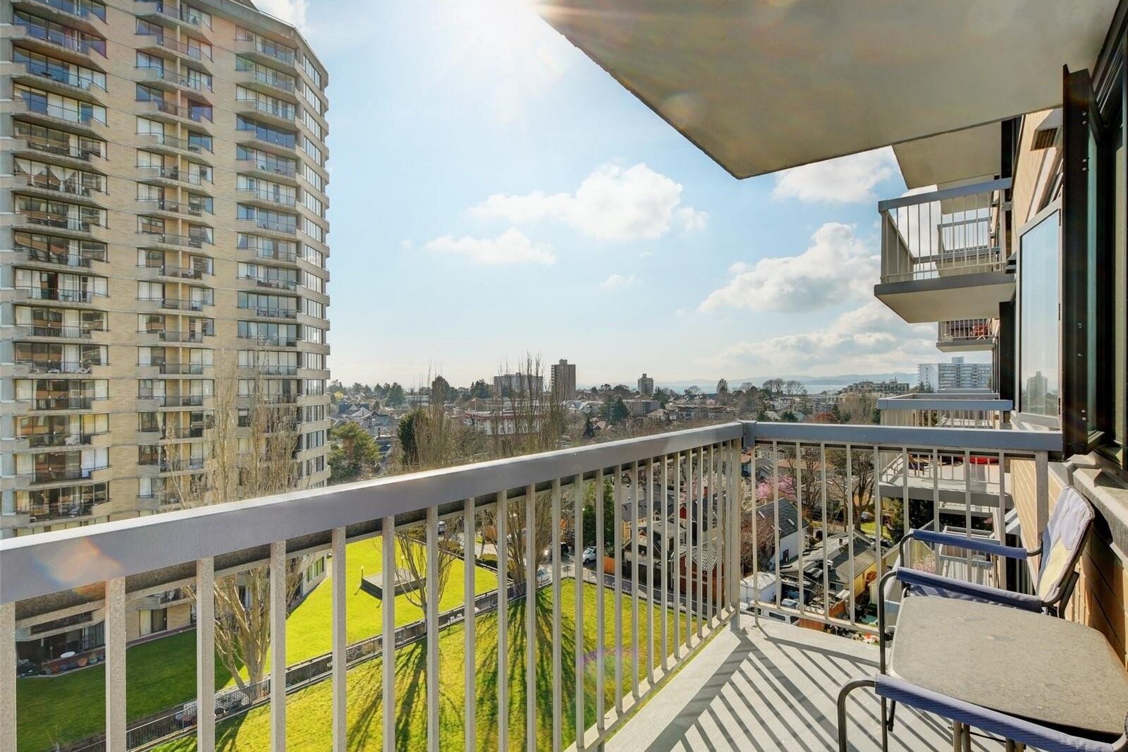 Victoria apartment house