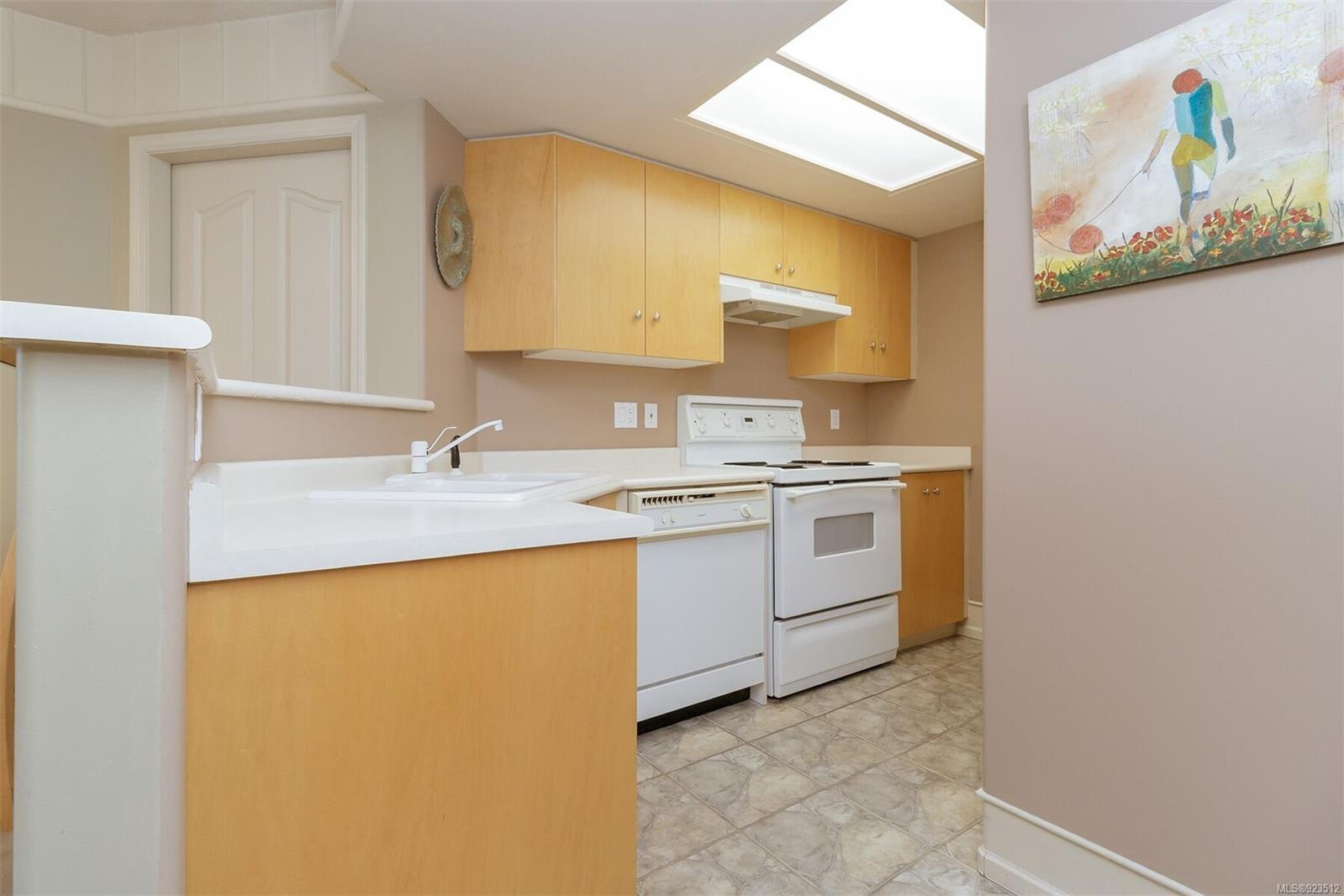 Apartment for sale on Yates Street, Victoria