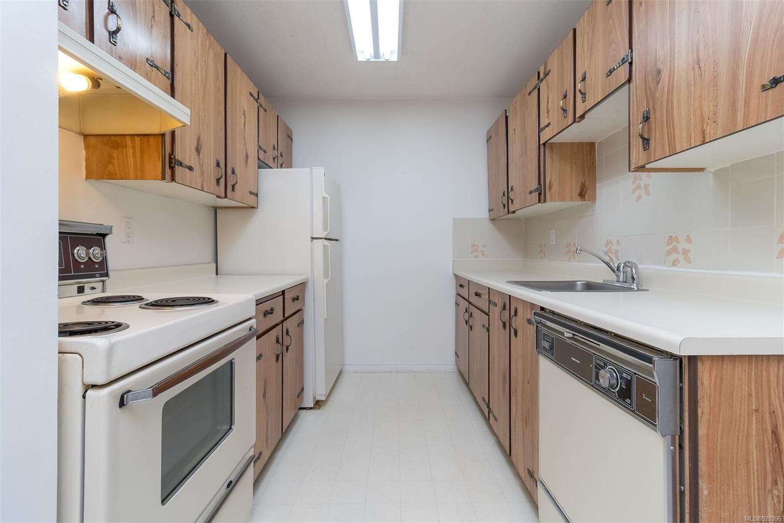 Apartment for sale in Leighton Street, Victoria