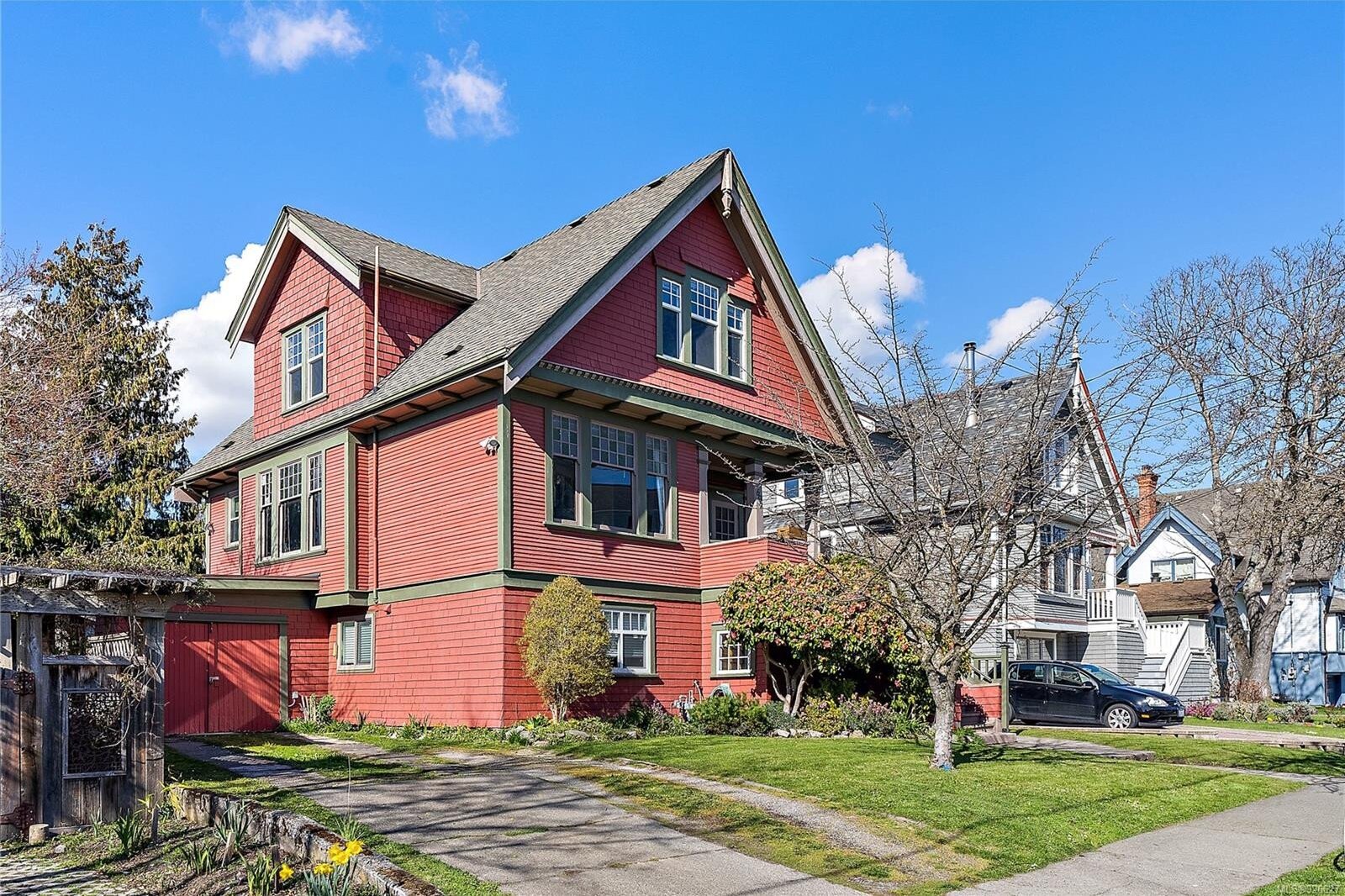 House for sale on Raynor Street Victoria